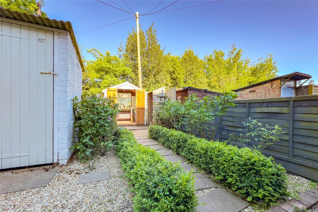 Additional image 12 of Chiswell Green Lane, St. Albans, Hertfordshire, AL2