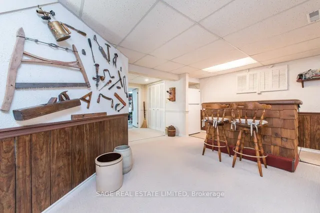 Additional image 29 of 529 Kenmarr Cres