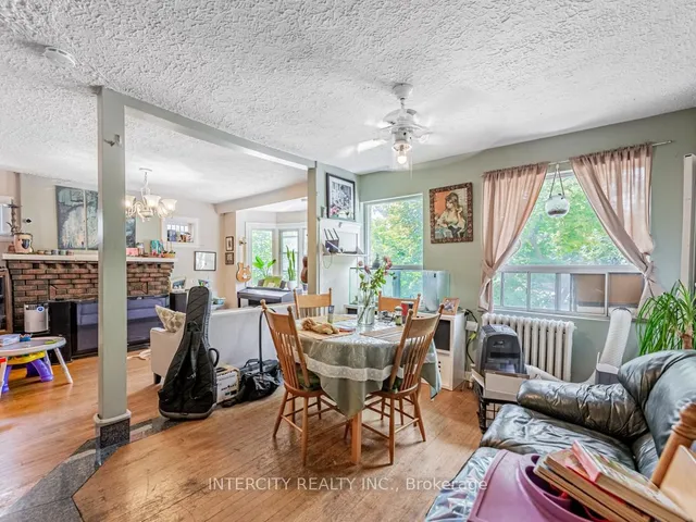 Additional image 6 of 111 Alberta Ave