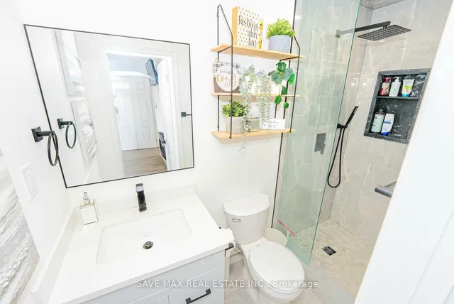 Additional image 18 of 76 Traverston Crt