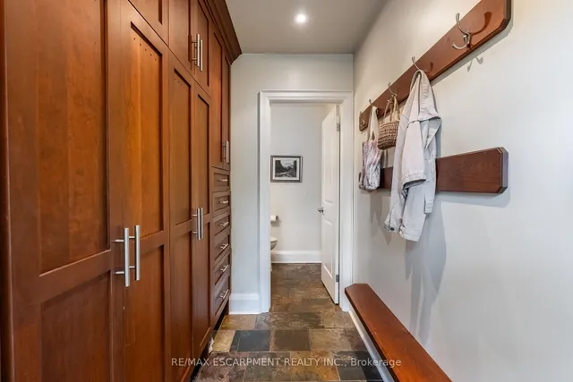 Additional image 22 of 158 Dalewood Cres