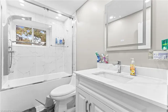 Additional image 38 of 900 Centralpark Dr Unit 115