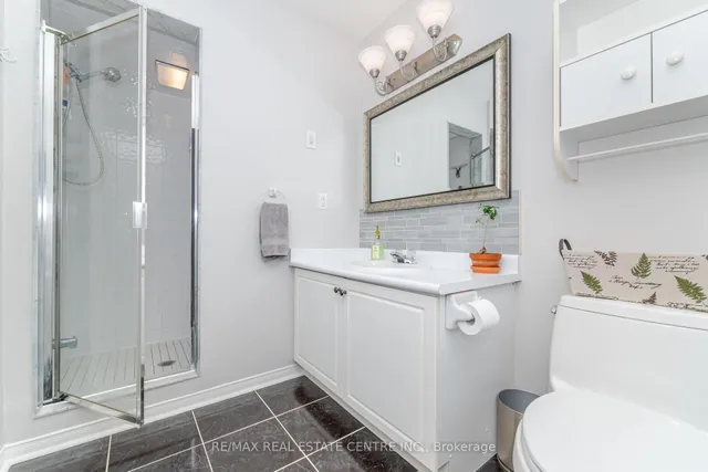 Additional image 31 of 30 Creekwood Dr