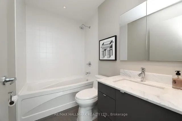 Additional image 25 of 33 Lombard St Unit 2406