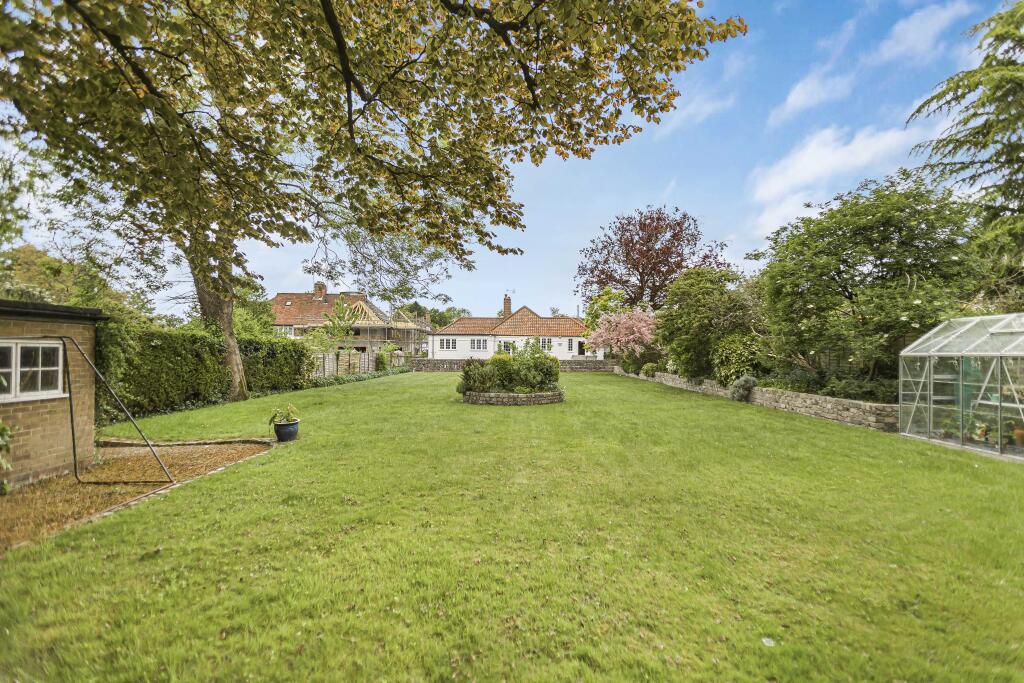 Additional image 23 of High Oaks Road, Welwyn Garden City, AL8