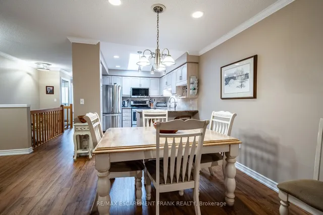 Additional image 12 of 810 GOLF LINKS Rd Unit 23