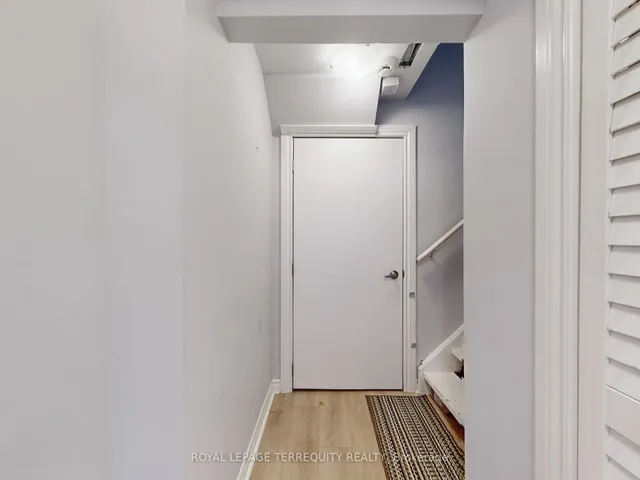 Additional image 32 of 879 Brassard Circ