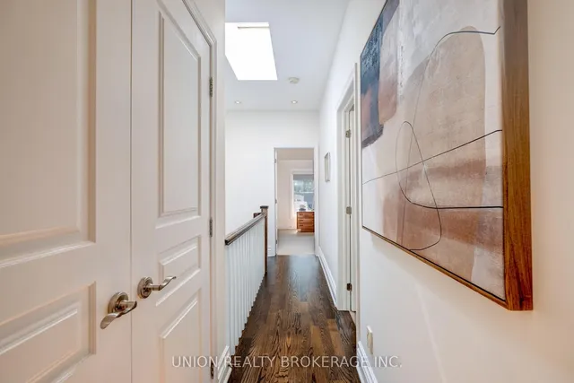 Additional image 17 of 134 Edgewood Ave