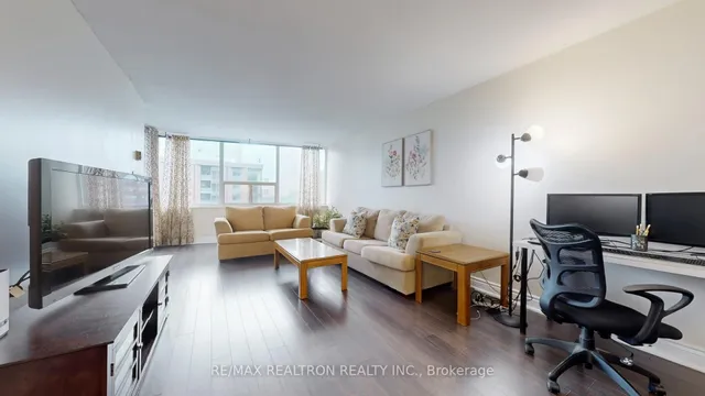 Additional image 4 of 45 Huntingdale Blvd Unit 1701