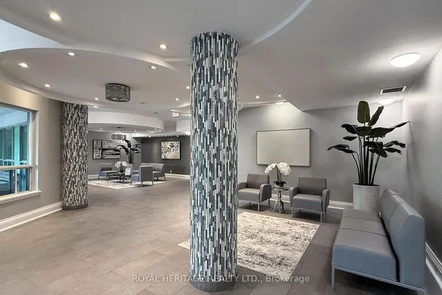 房产图片 5 - 60 Fairfax Cres 单元 211