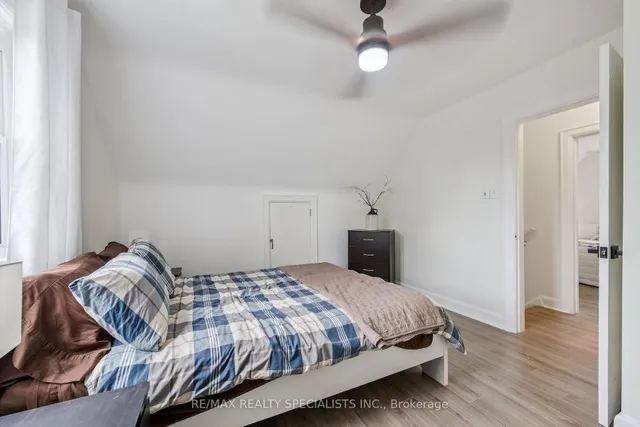 Additional image 17 of 33 Hamel Ave