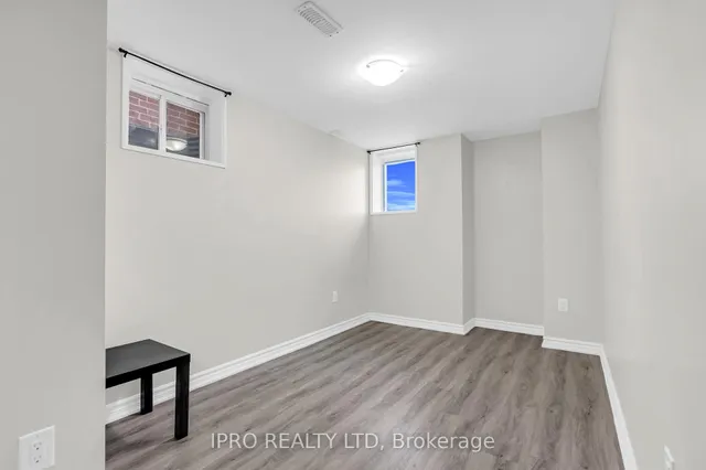 Additional image 39 of 1139 Farmstead Dr