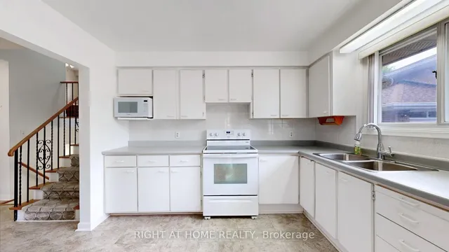 Additional image 11 of 31 Amberjack Blvd