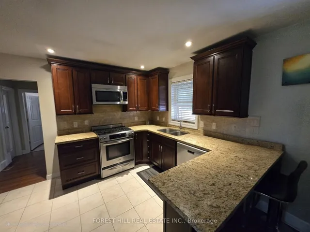 Additional image 3 of 272 Richard Clark Dr