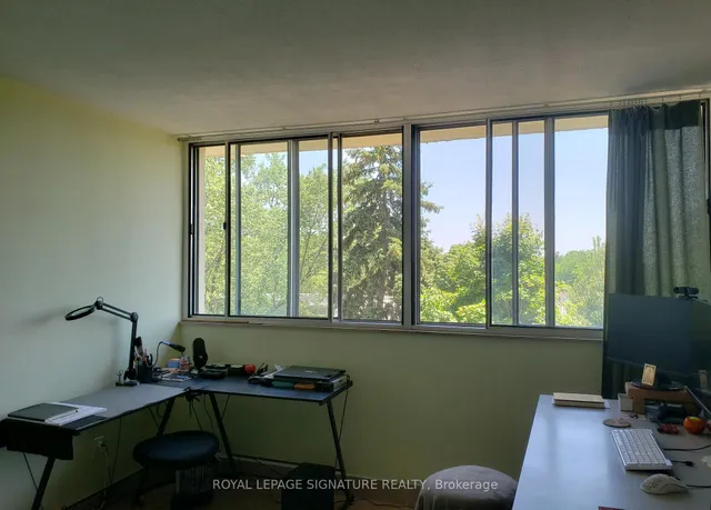 Additional image 25 of 1300 Marlborough Crt Unit 314