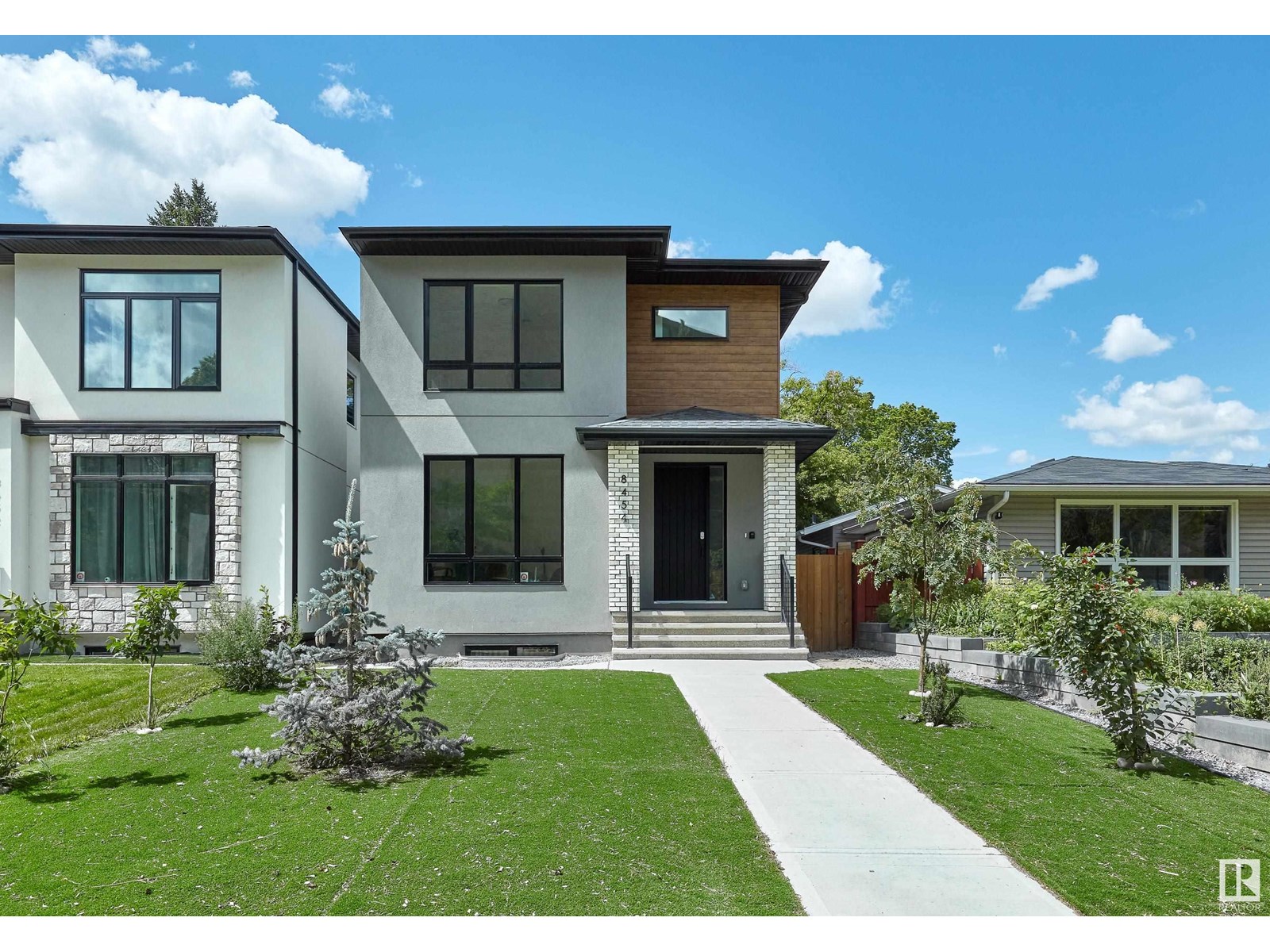 8454 117 ST NW|Edmonton, Alberta T6G1R4