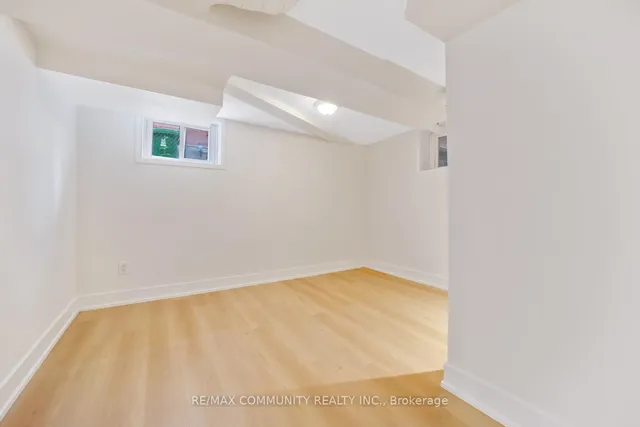 Additional image 17 of 22 Miramar Cres