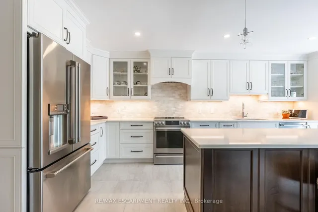 Additional image 15 of 40 Premier Rd