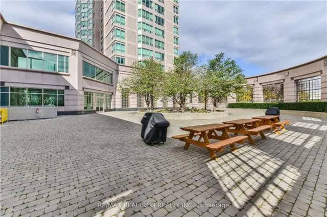 Additional image 24 of 11 Lee Centre Dr Unit 1905