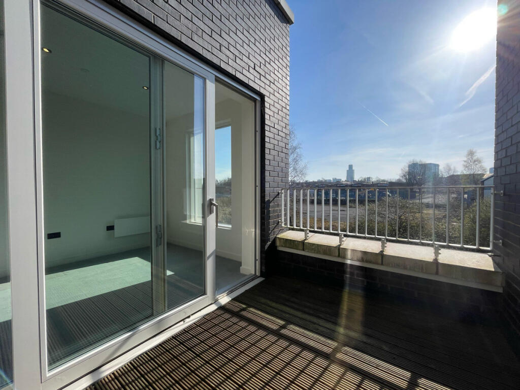 Additional image 2 of South Loop Square, Birmingham, B16 0