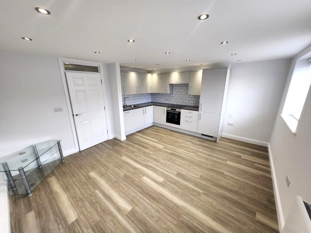 Additional image 4 of Hedley Road, St. Albans, Hertfordshire, AL1