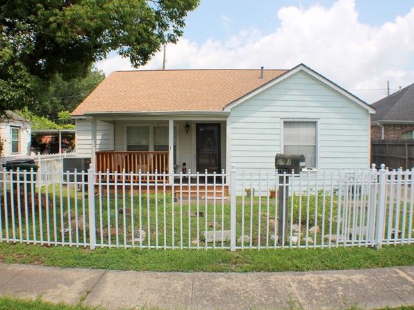 7721 Brumblay St, Houston, TX 77012