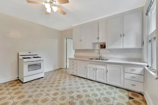 Additional image 27 of 198 Macnab St