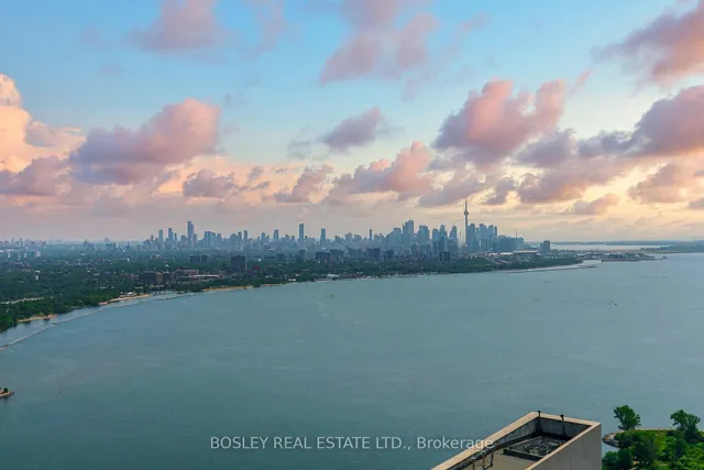 Additional image 44 of 70 Annie Craig Dr Unit 5104