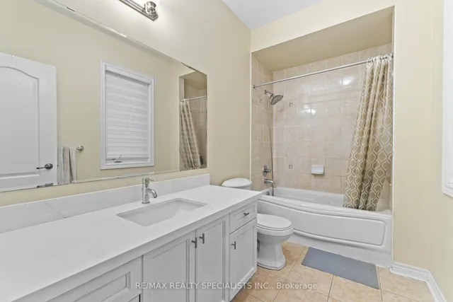 Additional image 37 of 6 Islington Dr