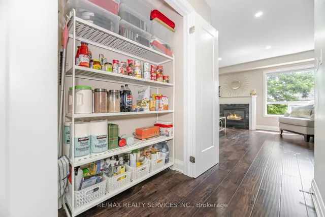 Additional image 10 of 2 Clay Brick Crt Unit 21