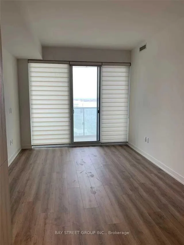 Additional image 10 of 15 Queens Quay Unit 1810