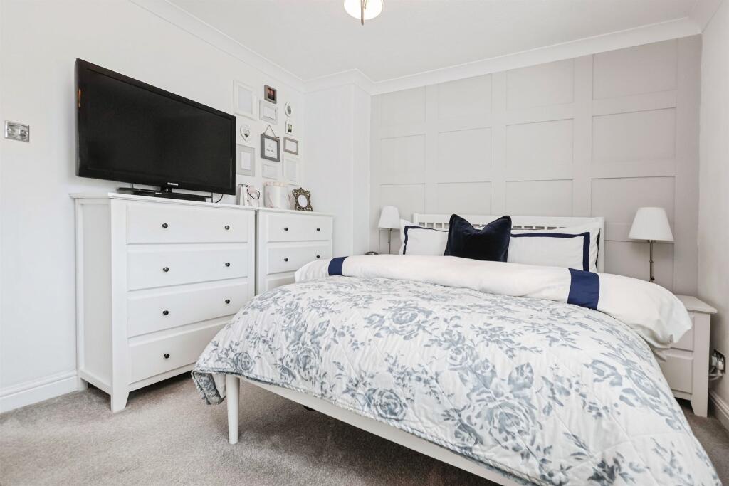 Additional image 10 of Foxglove Crescent, Birmingham
