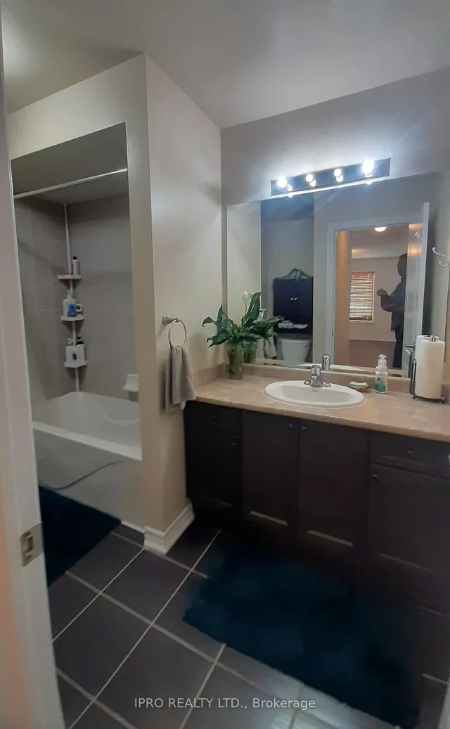 Additional image 23 of 33 Hatton Crt