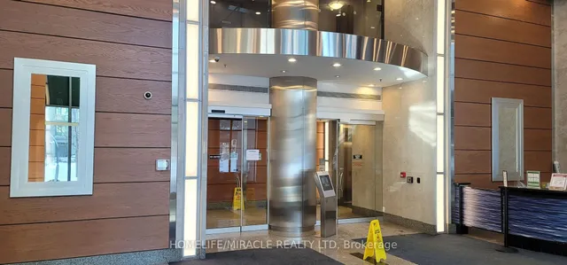 Additional image 5 of 219 Fort York Blvd Unit 2412