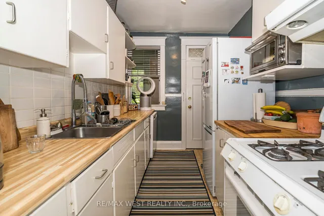 Additional image 16 of 9B Humewood Dr