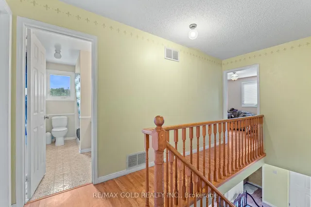 Additional image 28 of 34 Granby Crt