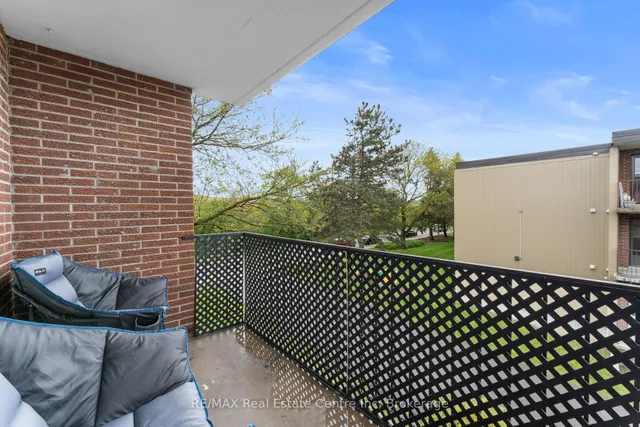 Additional image 30 of 4 Avalon Pl Unit 305