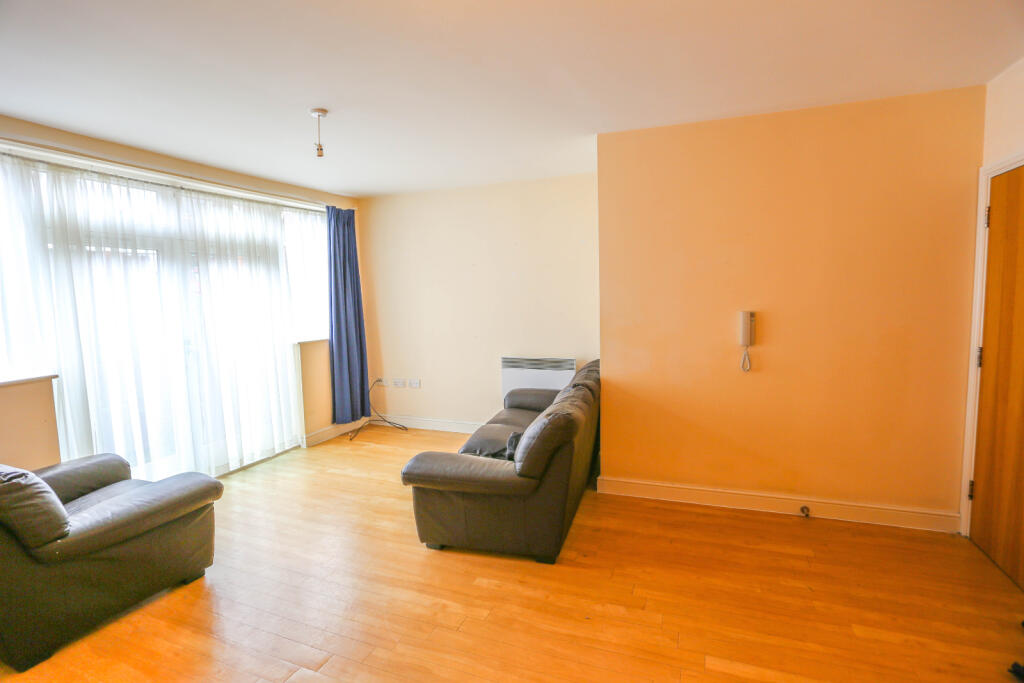 Additional image 5 of 24 Griffin Close, Northfield, Birmingham, B31