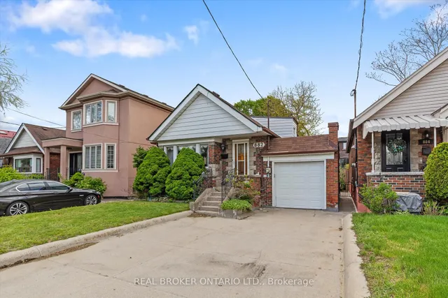 Additional image 2 of 882 Coxwell Ave