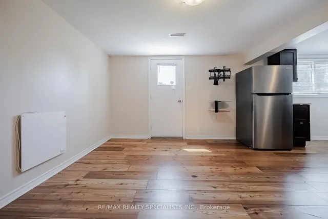 Additional image 22 of 211 Hazelglen Dr