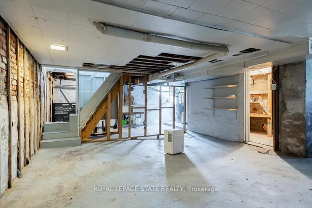 Additional image 45 of 14 Allan Ave