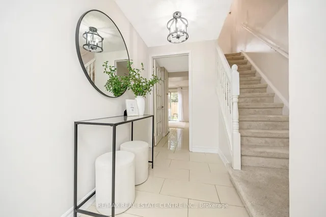 Additional image 5 of 318 Laurier Ave Unit 20