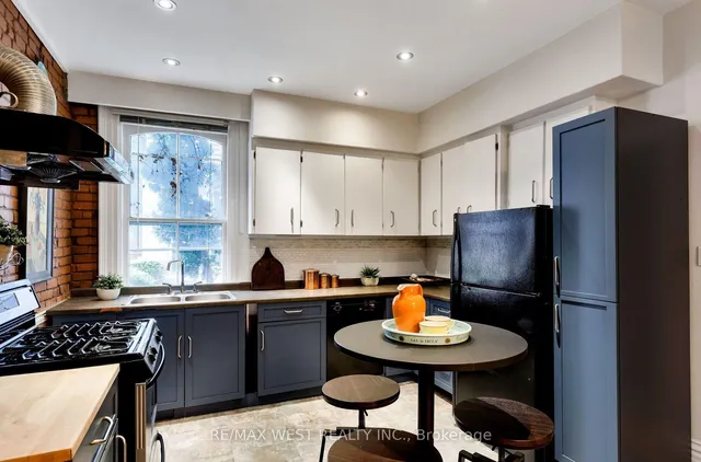 Additional image 17 of 39 Melbourne Ave