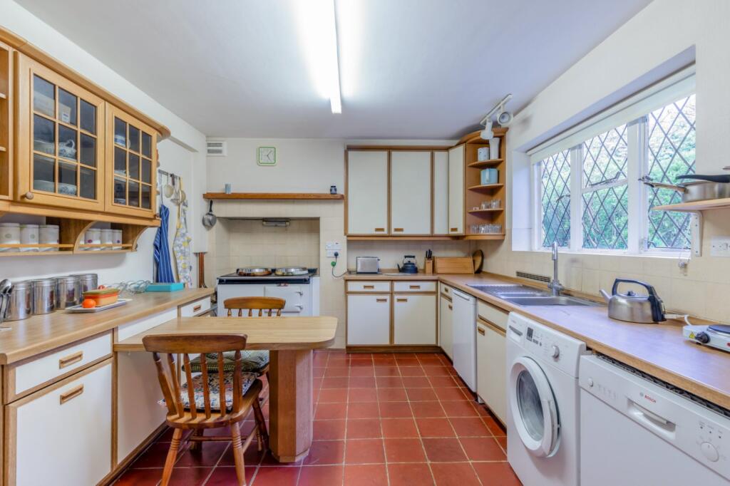 Additional image 7 of Carisbrooke Road, Harpenden, Hertfordshire
