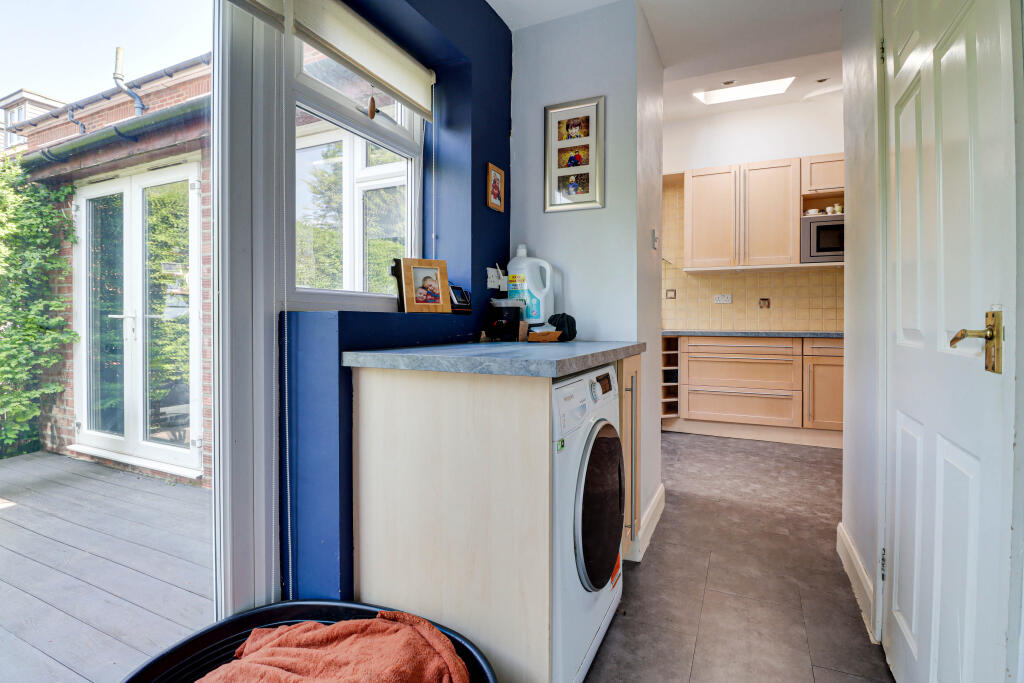 Additional image 11 of Watford Road, Chiswell Green, St Albans, AL2