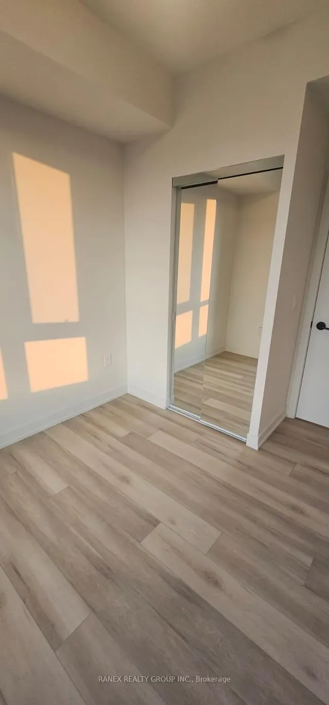 Additional image 19 of 181 Sterling Rd Unit 919