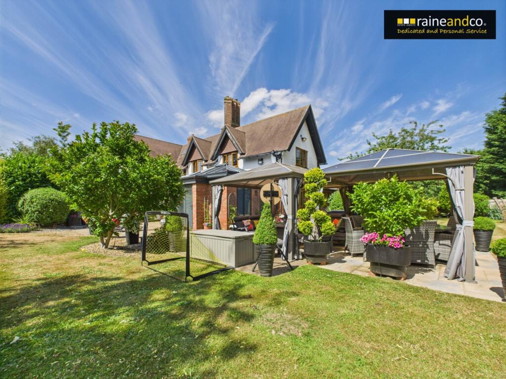 Additional image 33 of Home Farm Road, Brookmans Park