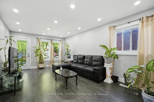 Additional image 6 of 21 Chopin Cres