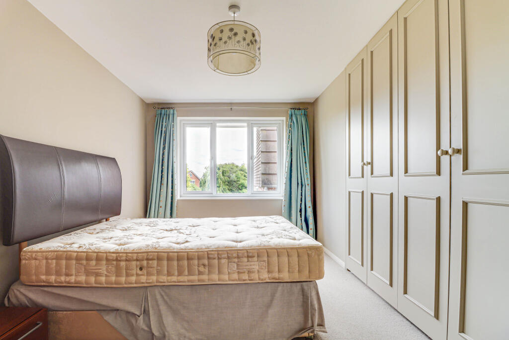 Additional image 6 of Douglas Road, Harpenden, AL5