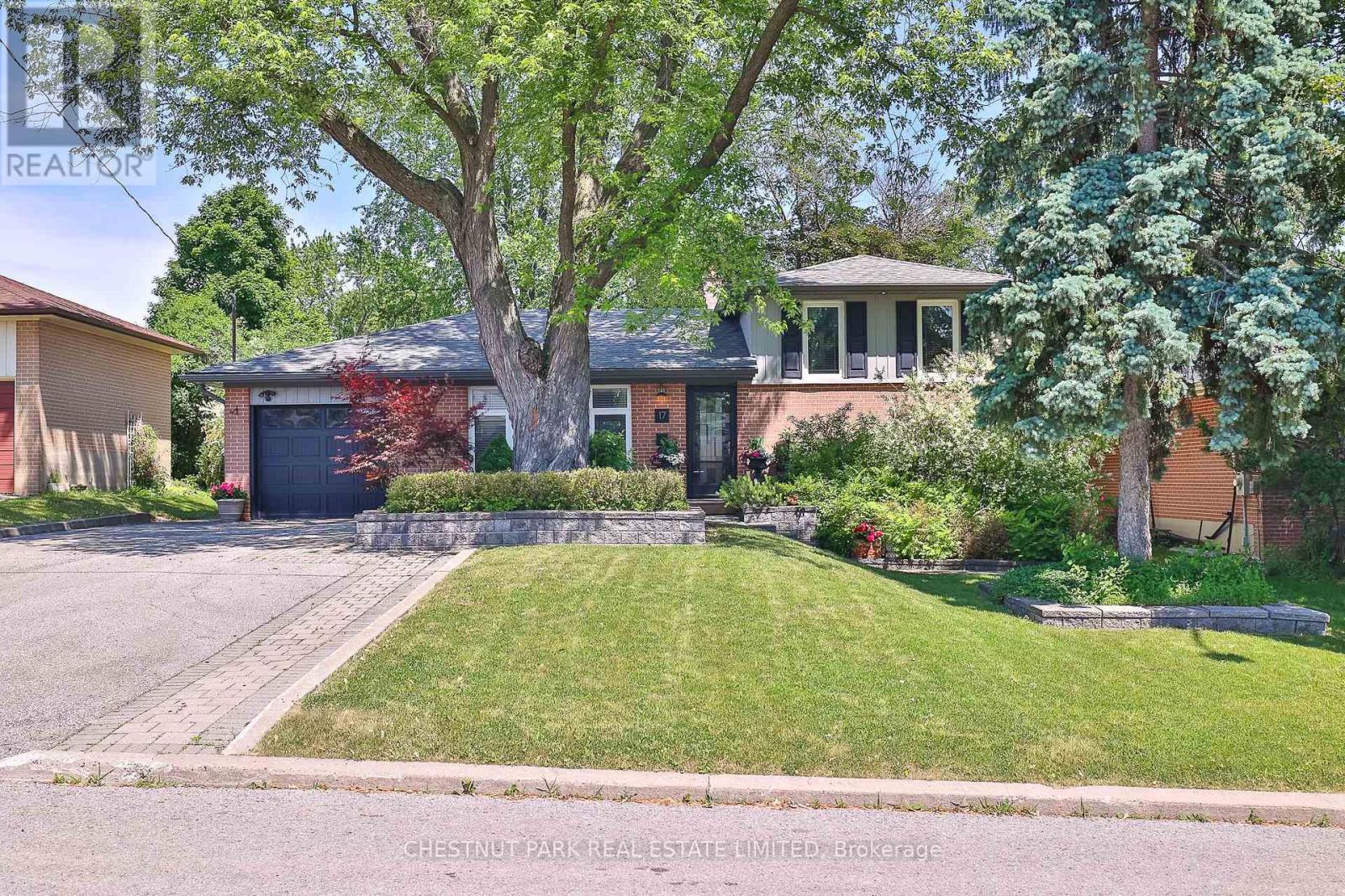 Property image for 17 ARROWFLIGHT DRIVE|Markham (Bullock), Ontario L3P1R9